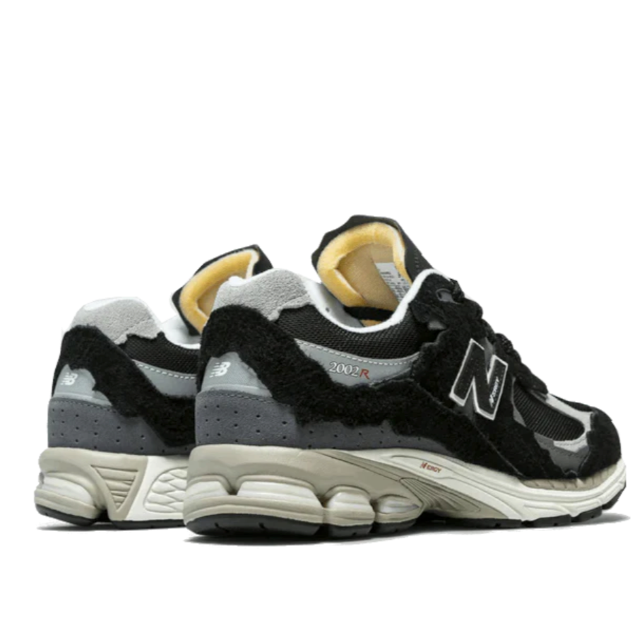 New Balance 2002R Protection Pack Black